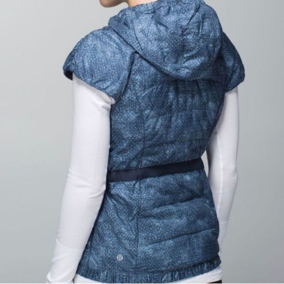 Lululemon Spring Fling Puffy Vest - Picture 2 of 9